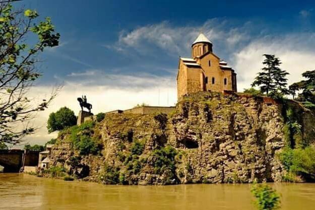 Home At Old Tbilisi Eksteriør bilde